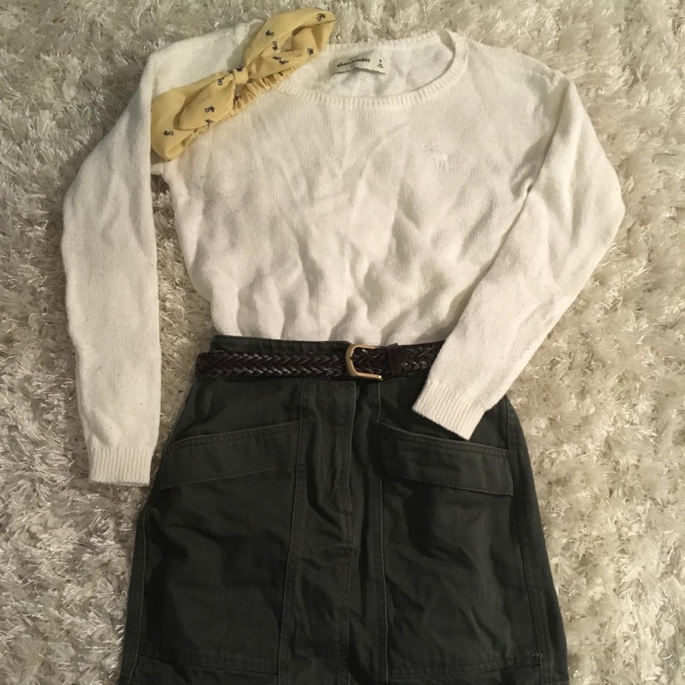 abercrombie white sweater